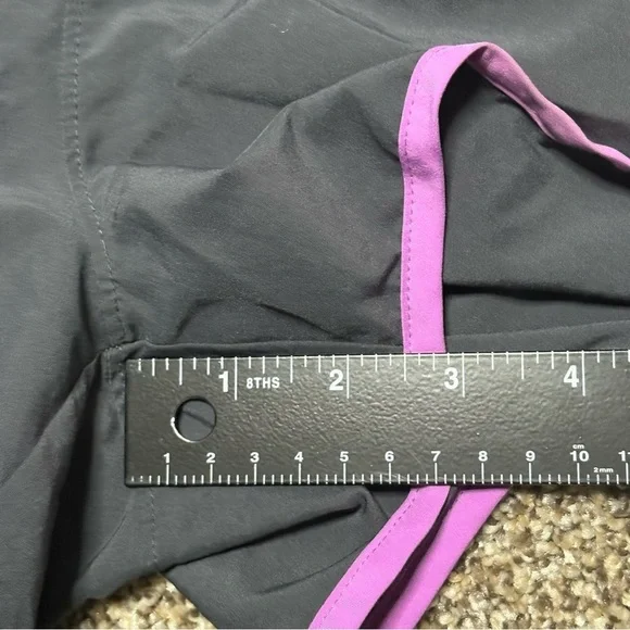 Under Armour Women's Purple and Gray Athletic Shorts Set - Picture 13 of 15